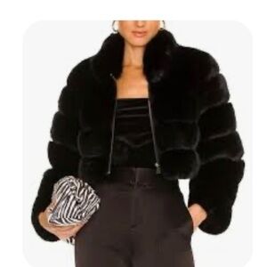 Black faux fur crop Jacket sz Medium, NEW